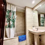 Апартаменты Encantador Estudio En La Florida Con Plaza De Parking Овьедо